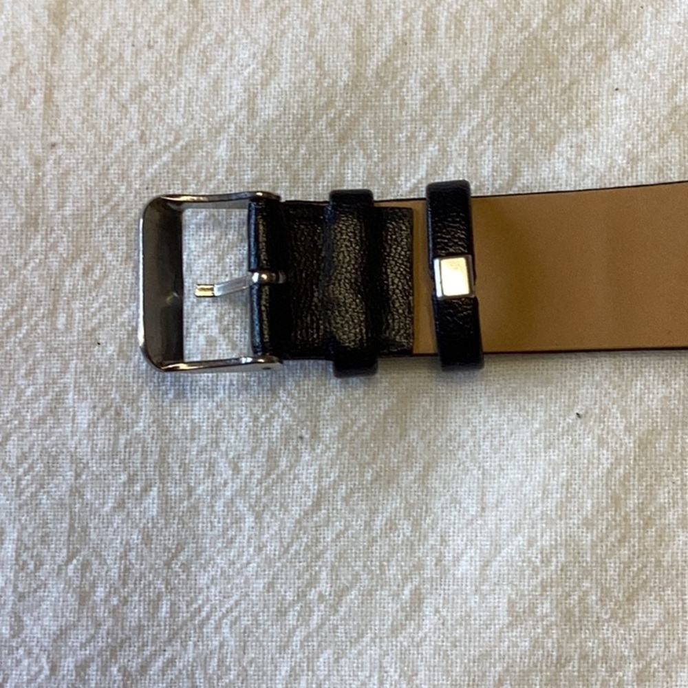 4 Watches & a Bracelet - Picture 3 of 16
